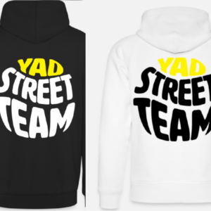 Street Team -huppari tekstilogolla (valkoinen tai musta)